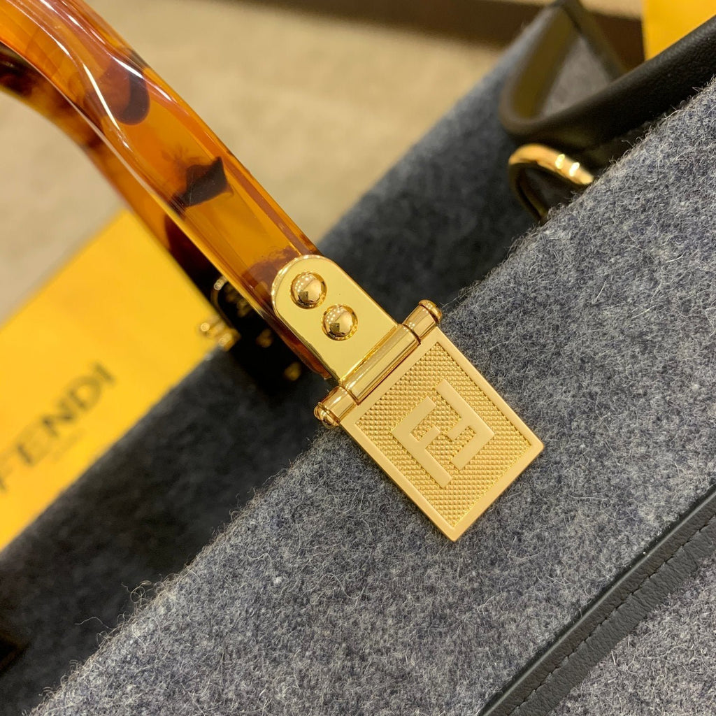Fendi Tote Bag 40cm Brown