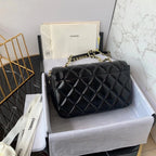 Chanel Classic Flapbag Gold Hardware 23cm Black