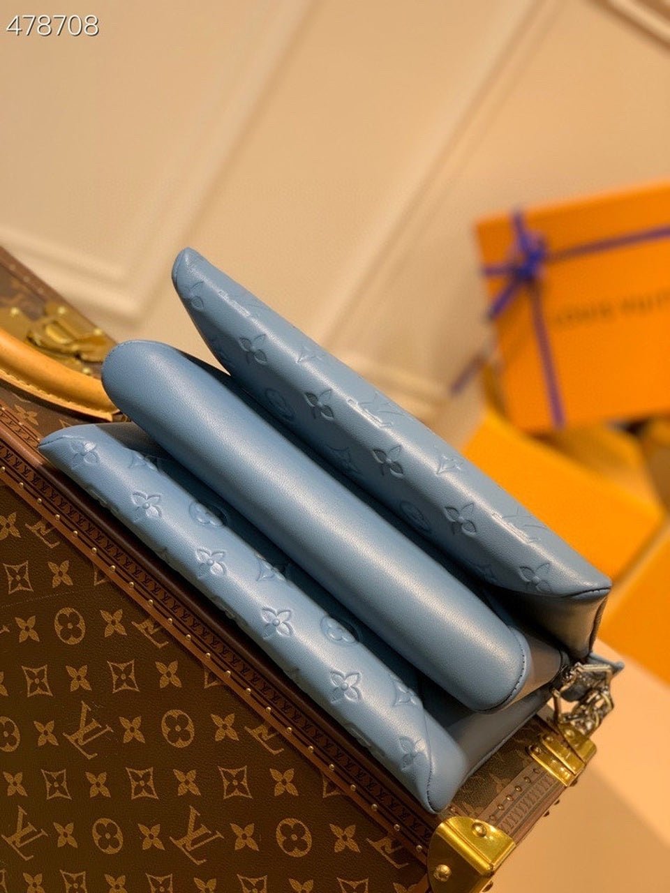 Louis Vuitton Coussin PM Bag 26cm Monogram Embossed Puffy Lambskin Leather Spring/Summer Collection M57793 Light Blue