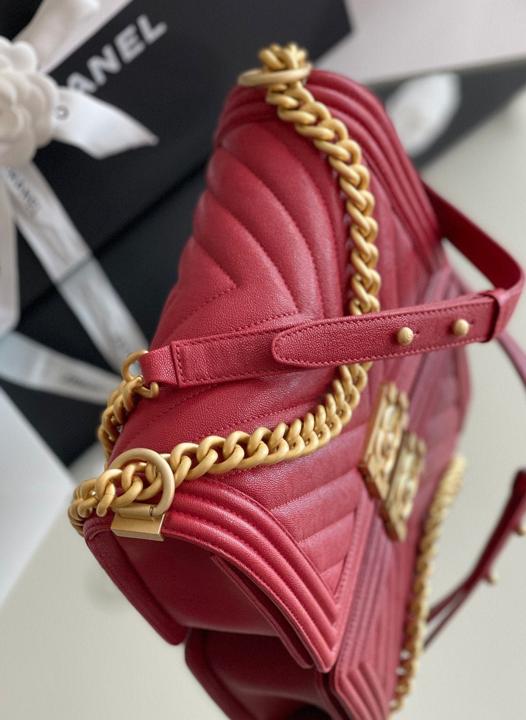 Chanel Medium Classic Flapbag 25cm Red