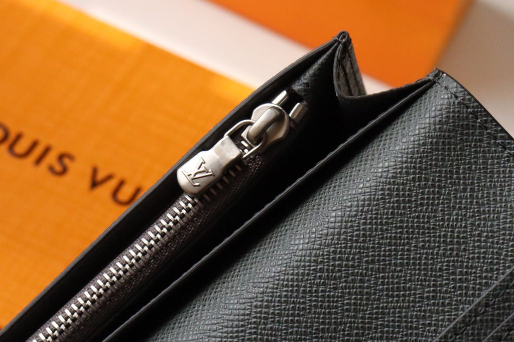 Louis Vuitton Multiple Wallet Damier 19cm