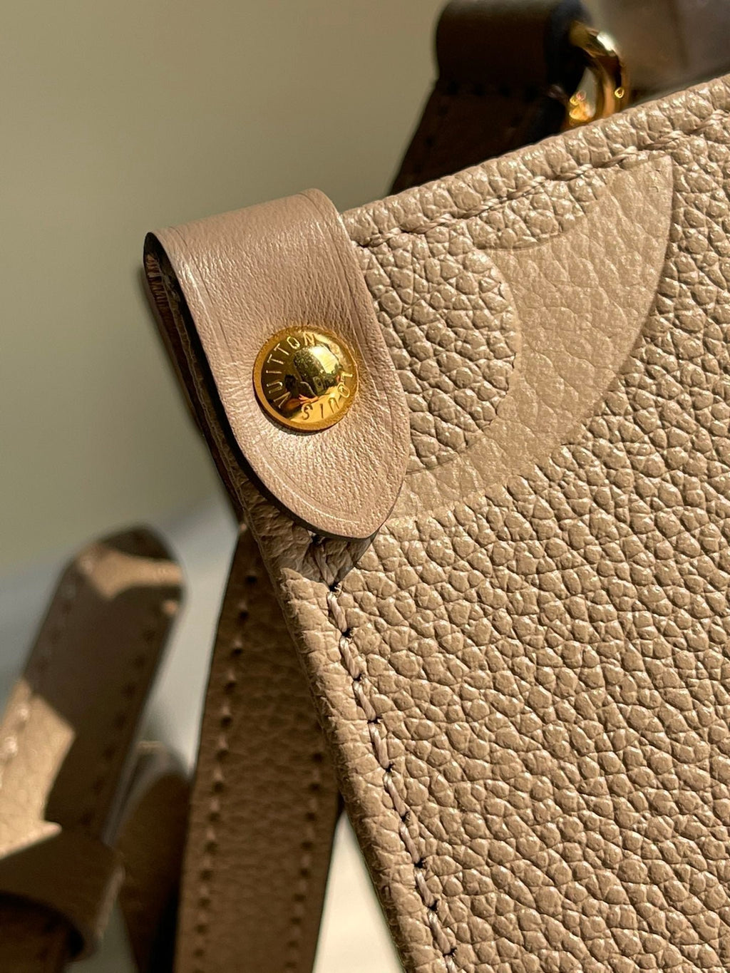 Louis Vuitton Handle Bag 25cm Light-Brown