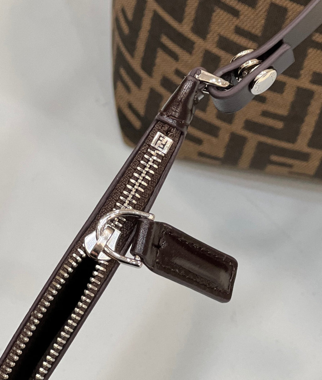 Fendi Tote Bag 48cm Brown