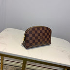Louis Vuitton Pouch Monogram 19cm Brown