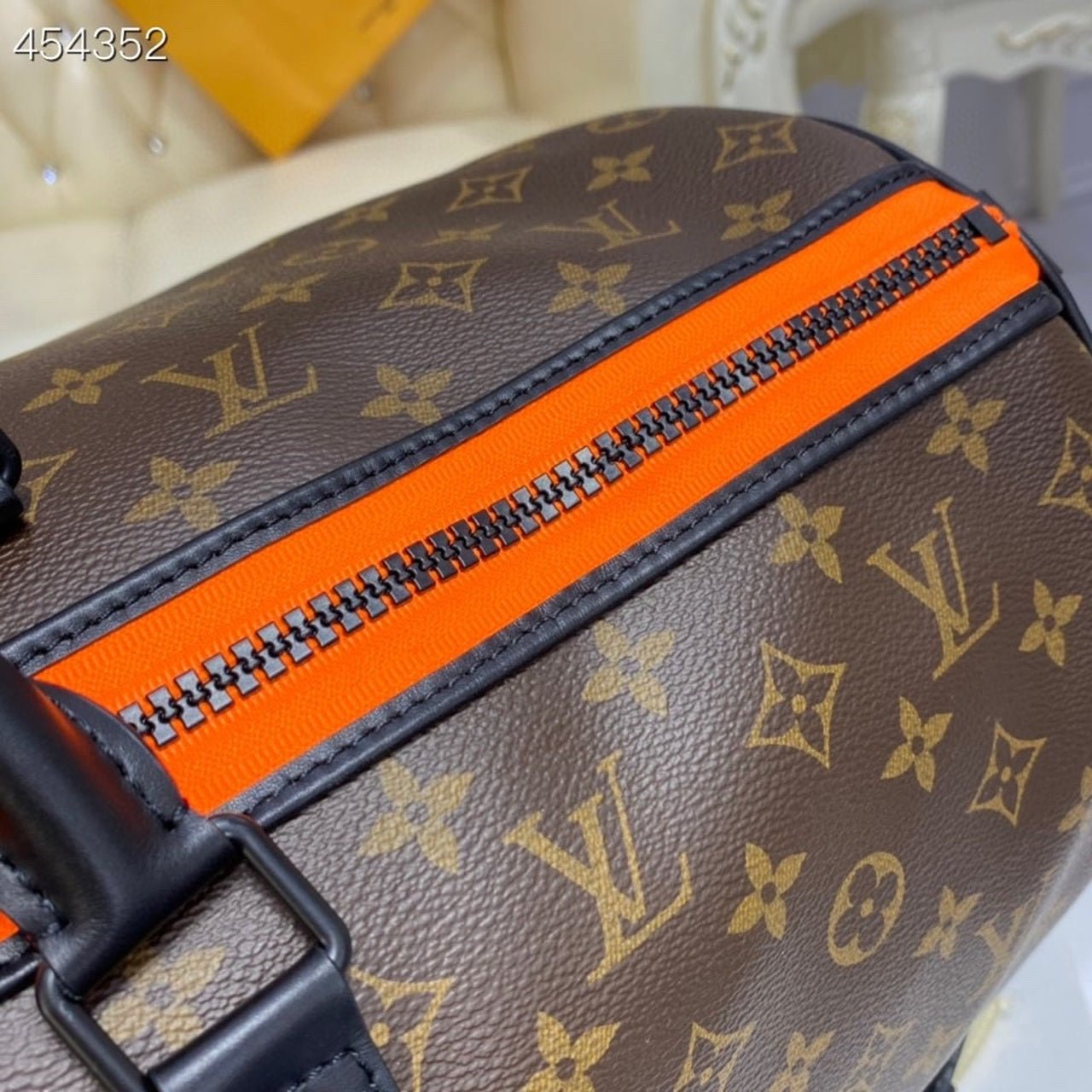 Louis Vuitton Zoom With Friends Keepall Bandoulière 45cm Monogram Canvas Spring/Summer Collection M45616 Brown