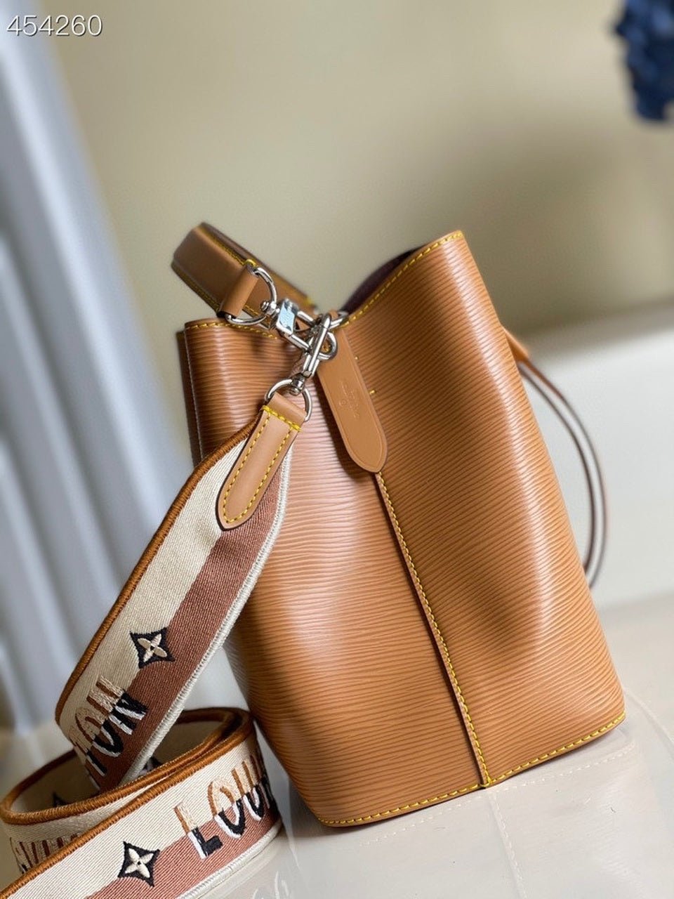 Louis Vuitton NeoNoe BB Bucket Bag 20cm Epi Canvas Leather Spring/Summer Collection M53610 Gold Honey