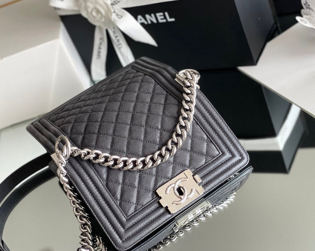 Chanel Mini Classic Flapbag 20cm Black