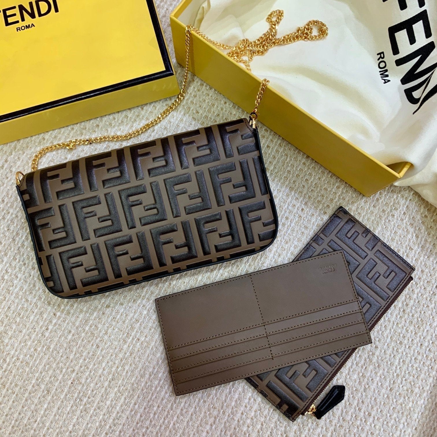Fendi Hanld Bag 22cm Brown
