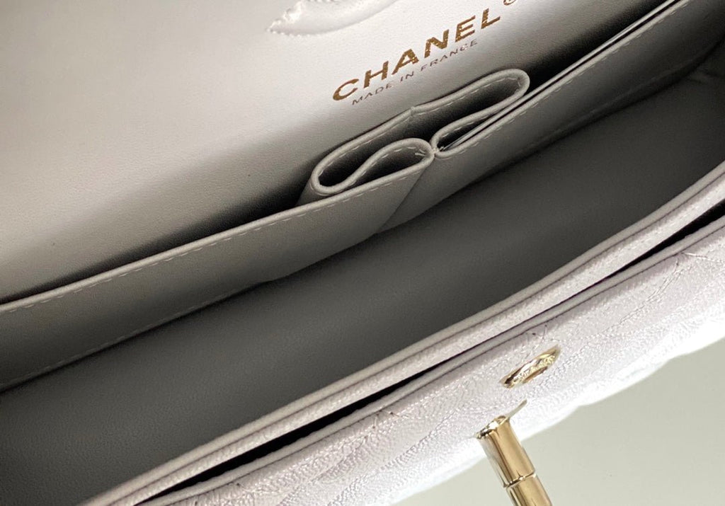 Chanel Classic Flapbag Gold Hardware 26cm Grey