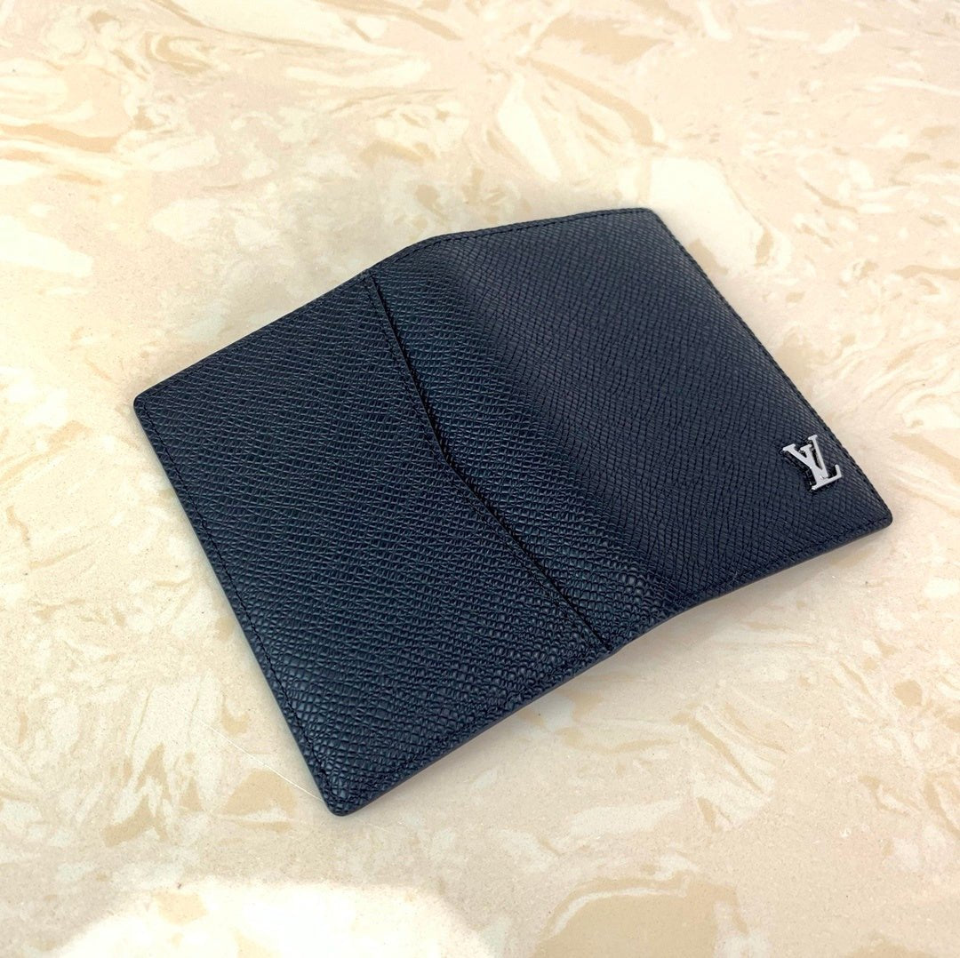 Louis Vuitton Wallet 19cm Black