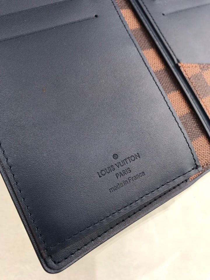 Louis Vuitton Portefeiulle Brazza Long Wallet 20cm