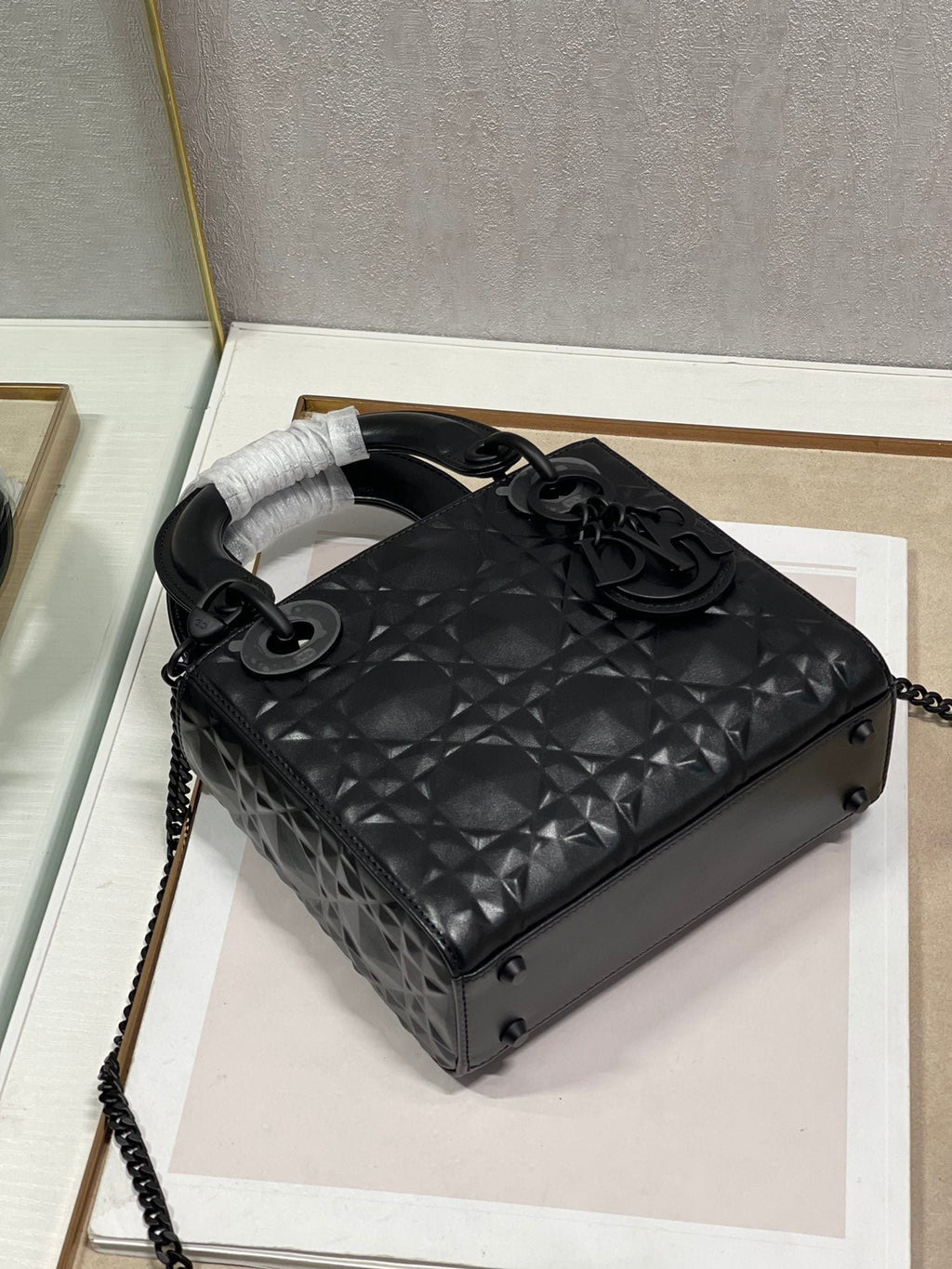 Christian Dior Lady Dior Bag Black Metal Hardware 17cm Black