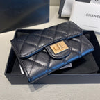 Chanel Diamond Wallet 11cm Black