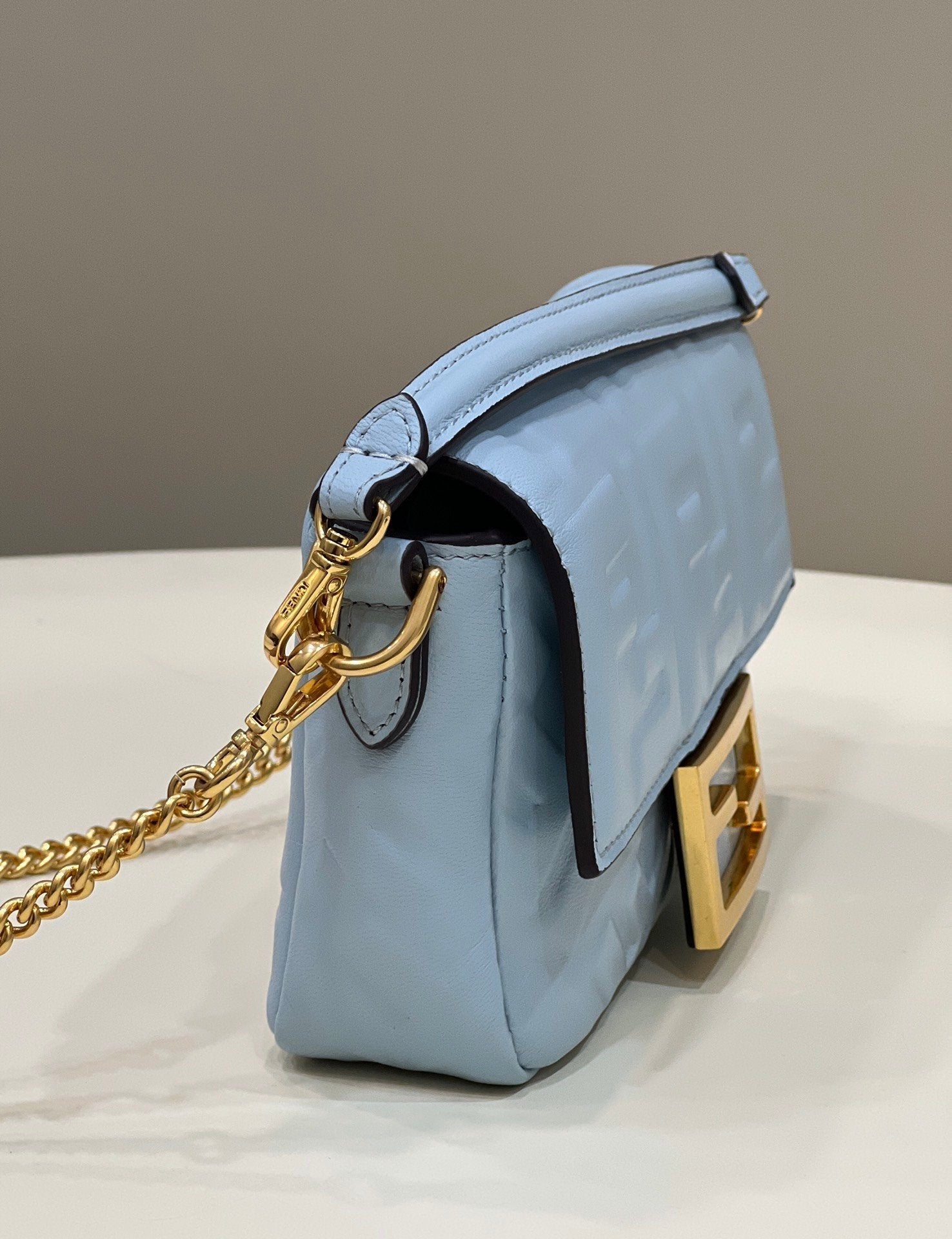 Fendi Baguette Bag 19cm Blue