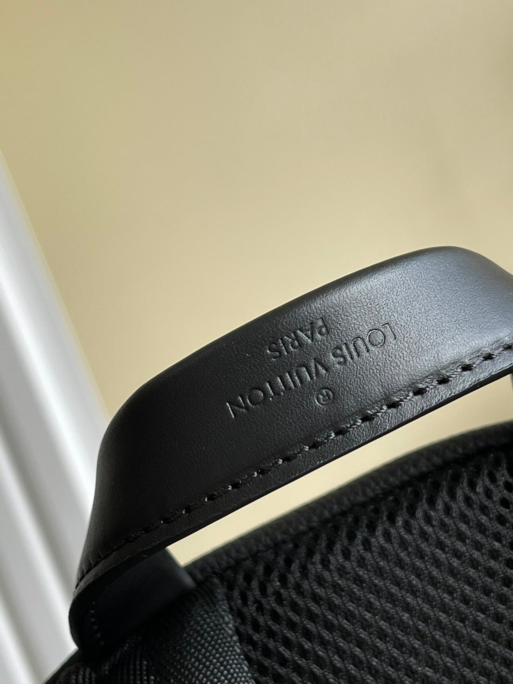 Louis Vuitton M57079 Backpack 43cm