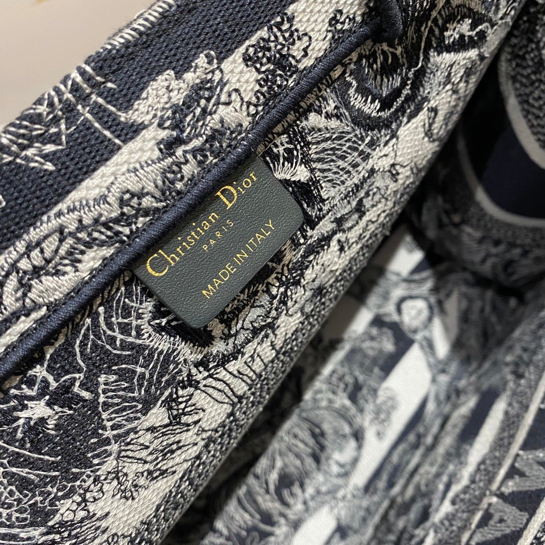 Christian Dior Medium Book Tote 36cm