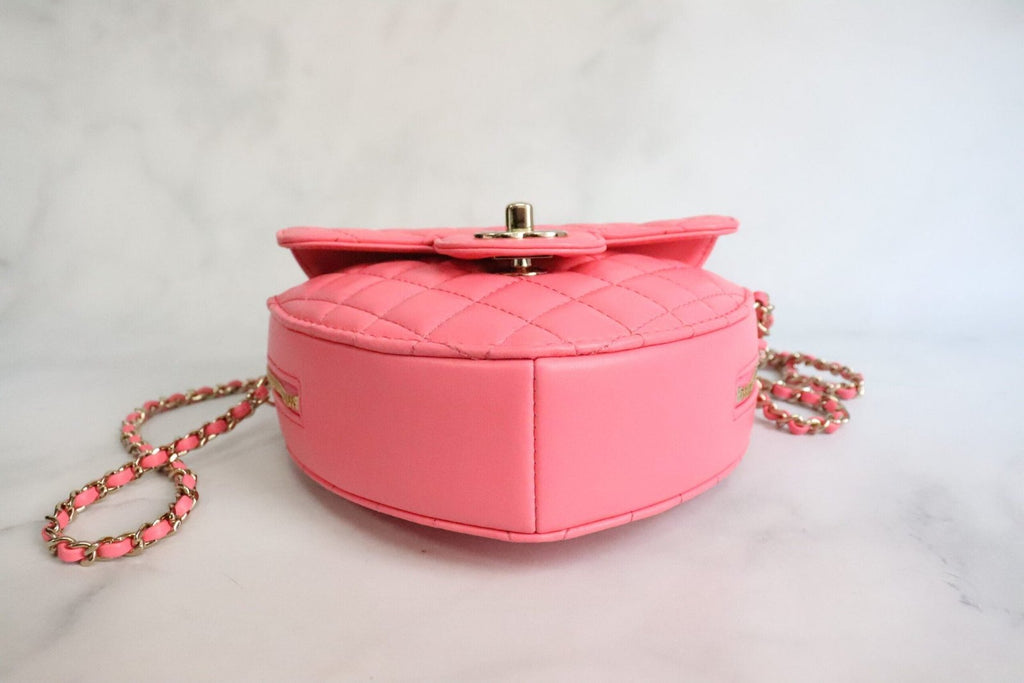 Chanel Mini Heartbag AS3191 16.5cm Pink