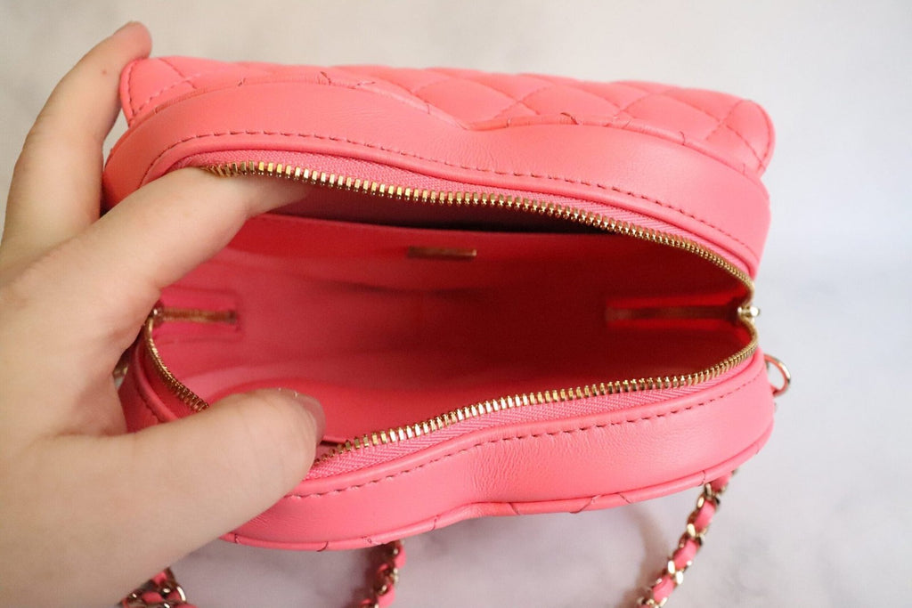 Chanel Mini Heartbag AS3191 16.5cm Pink