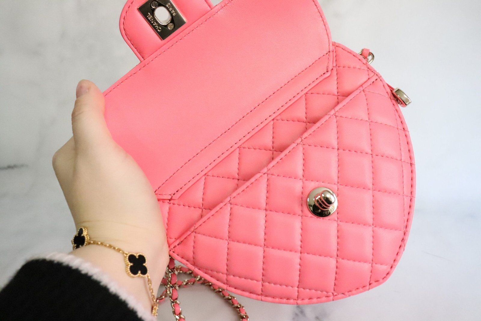 Chanel Mini Heartbag AS3191 16.5cm Pink
