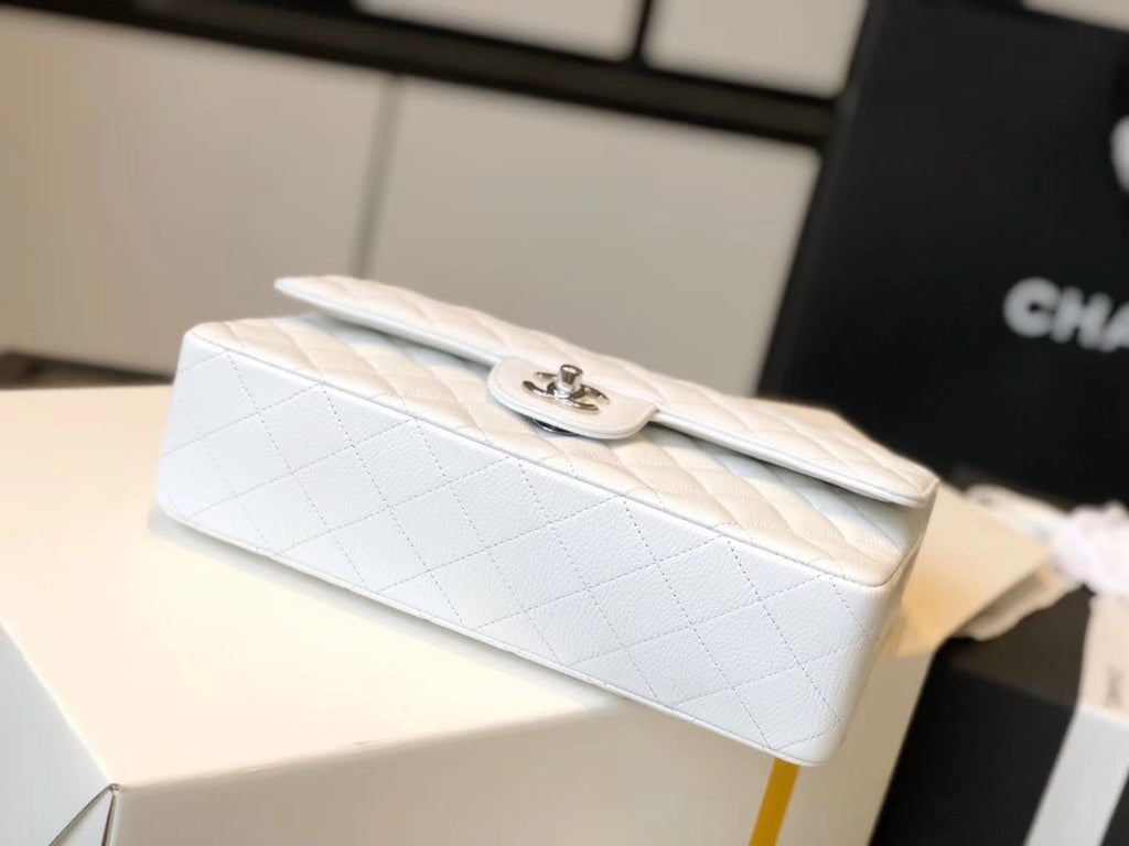 Chanel Classic Medium Flapbag Silver Hardware 26cm White