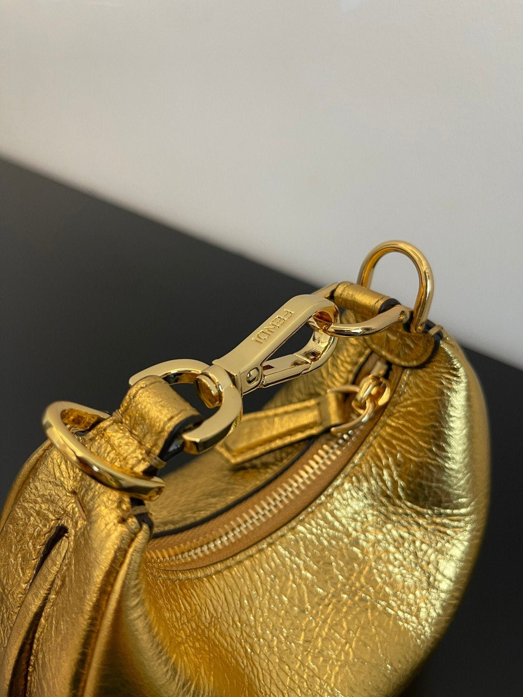 Fendi Nano Fendigraphy 17cm Gold