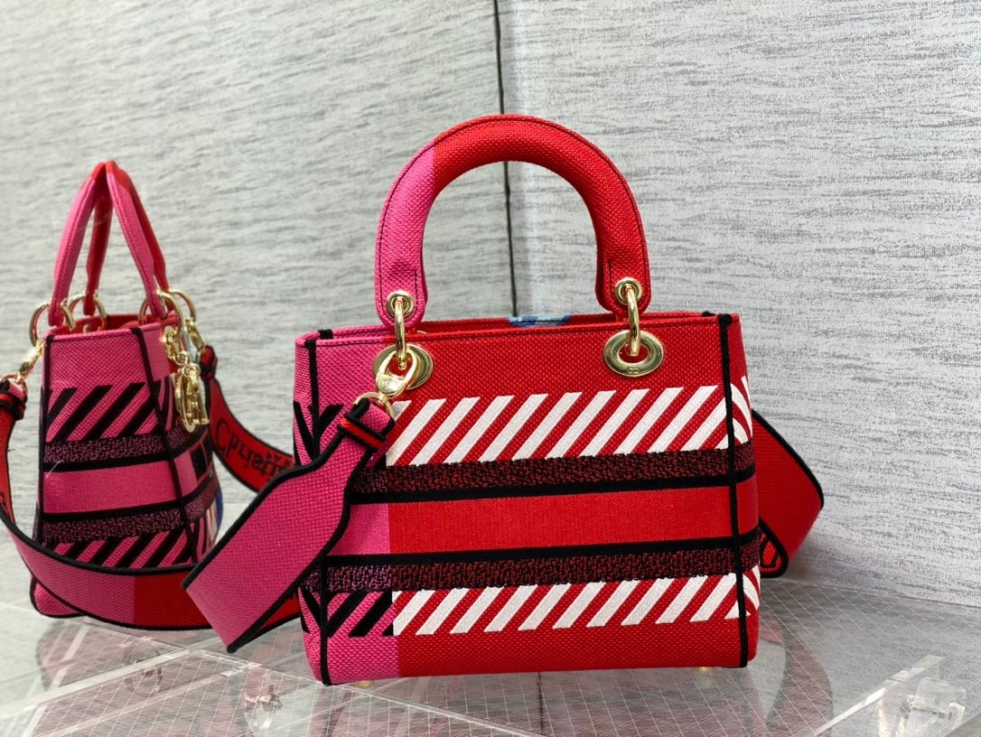 Christian Dior Medium Lady Dior Bag 24cm