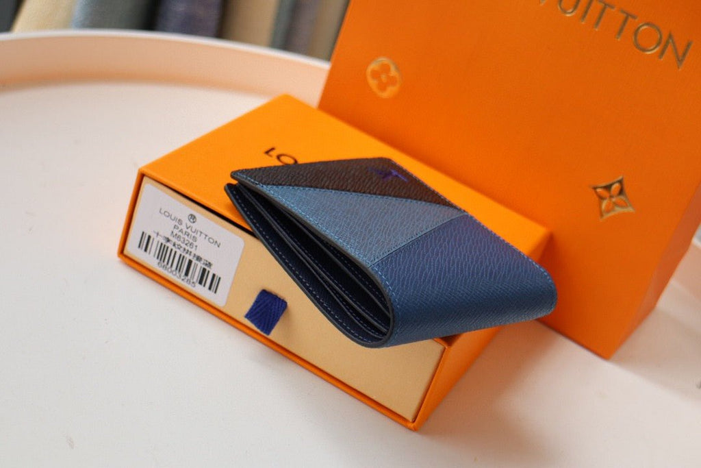 Louis Vuitton Wallet 11cm Blue