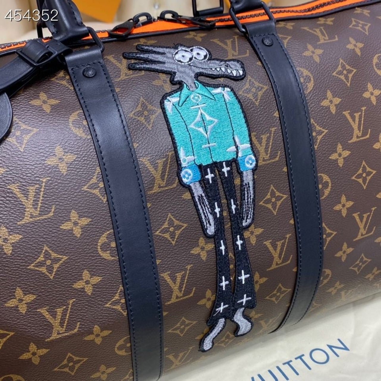 Louis Vuitton Zoom With Friends Keepall Bandoulière 45cm Monogram Canvas Spring/Summer Collection M45616 Brown