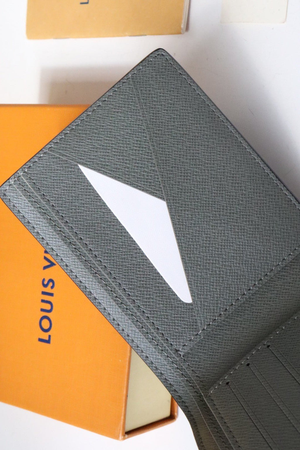 Louis Vuitton Multiple Wallet 12cm