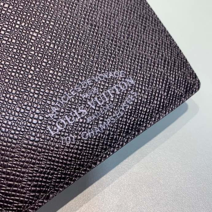 Louis Vuitton Wallet 11cm Black