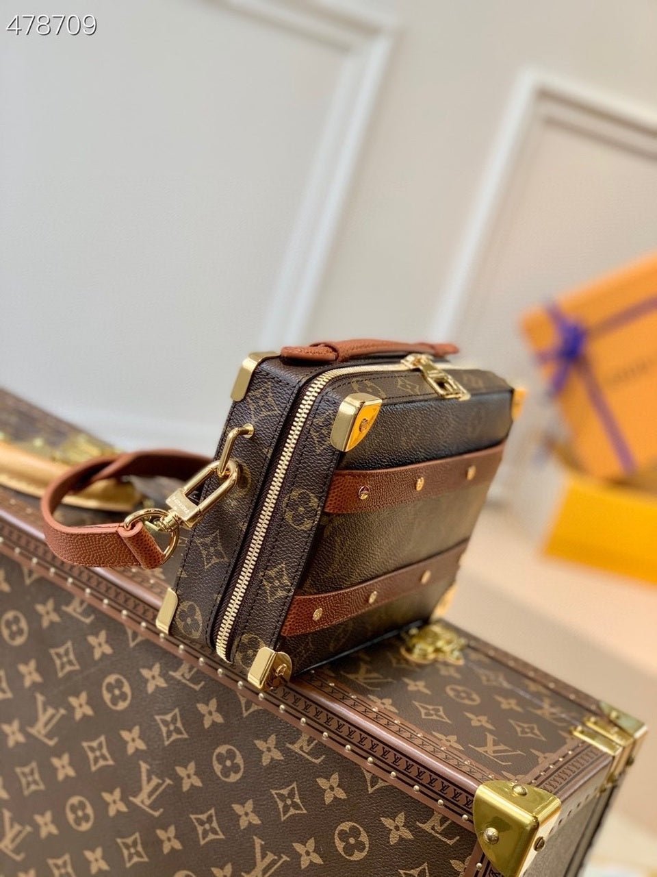 Louis Vuitton x NBA Handle Trunk Bag 22cm Monogram Canvas Spring/Summer Collection M45785, Brown