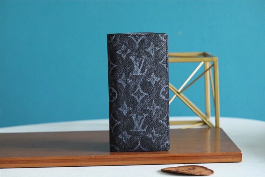 Louis Vuitton M80465 Brazza Wallet 19cm
