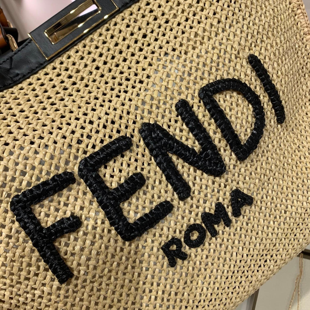 Fendi Peekaboo X-tote Bag 41cm