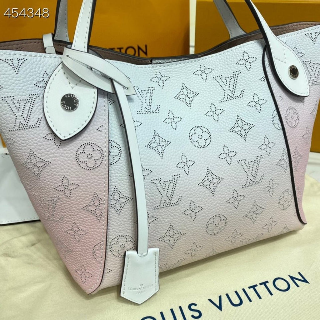 Louis Vuitton Hina PM Bag 22cm Mahina Calfskin Leather Spring/Summer Collection M57858 Gradient Pink