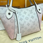Louis Vuitton Hina PM Bag 22cm Mahina Calfskin Leather Spring/Summer Collection M57858 Gradient Pink