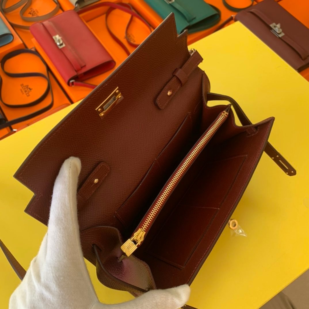 Hermes Kelly Wallet To Go Woc Epsom Wine For Women, Women’s Wallet 8.3in/21cm
