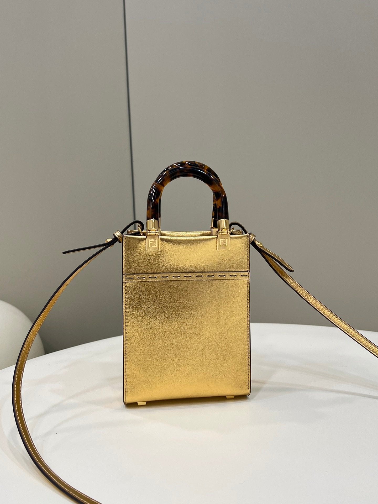 Fendi Mini Sunshine Shopper 18cm Gold
