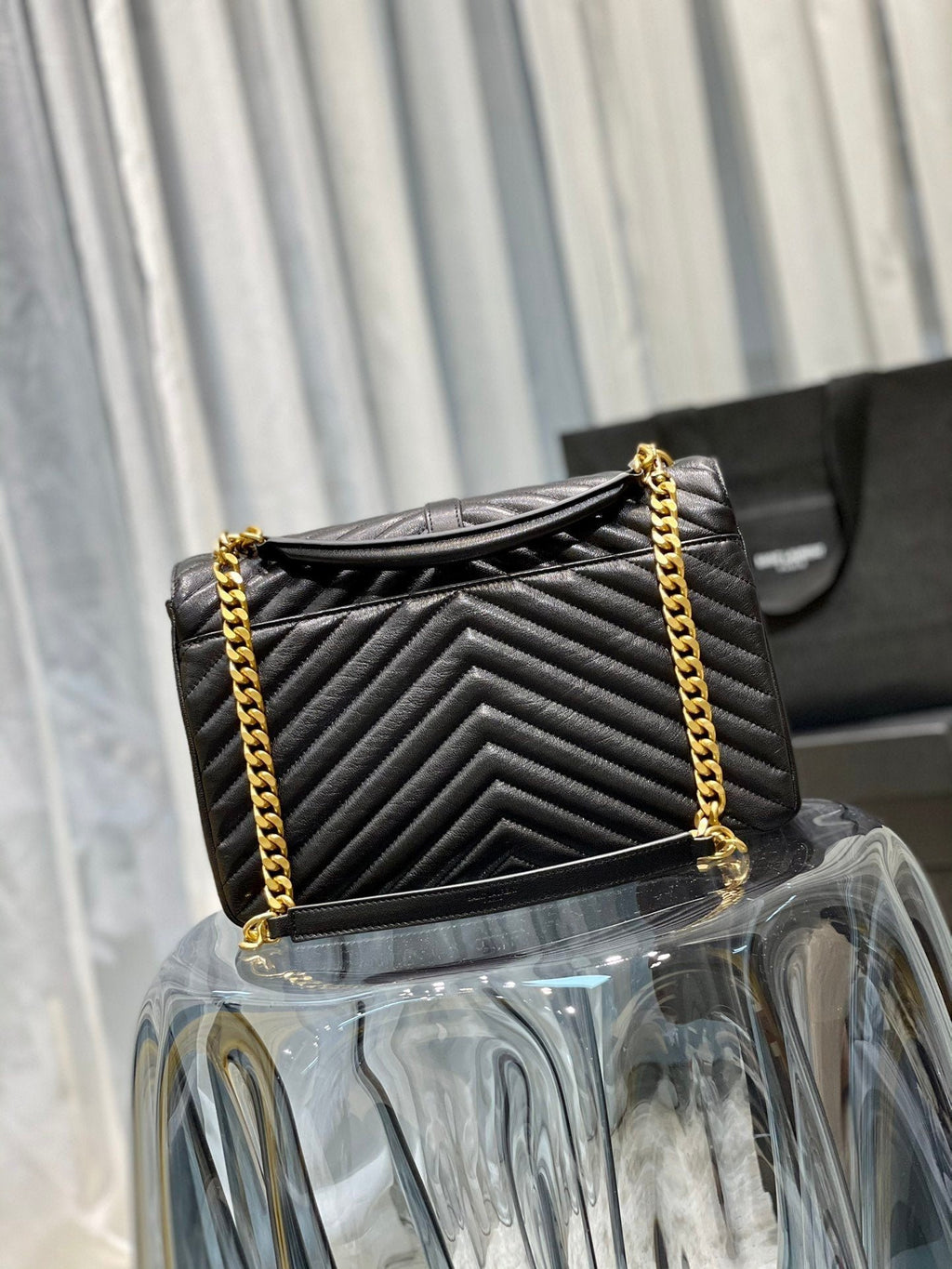 Saint Laurent College Large Chain Bag With Gold Hardware 32cm