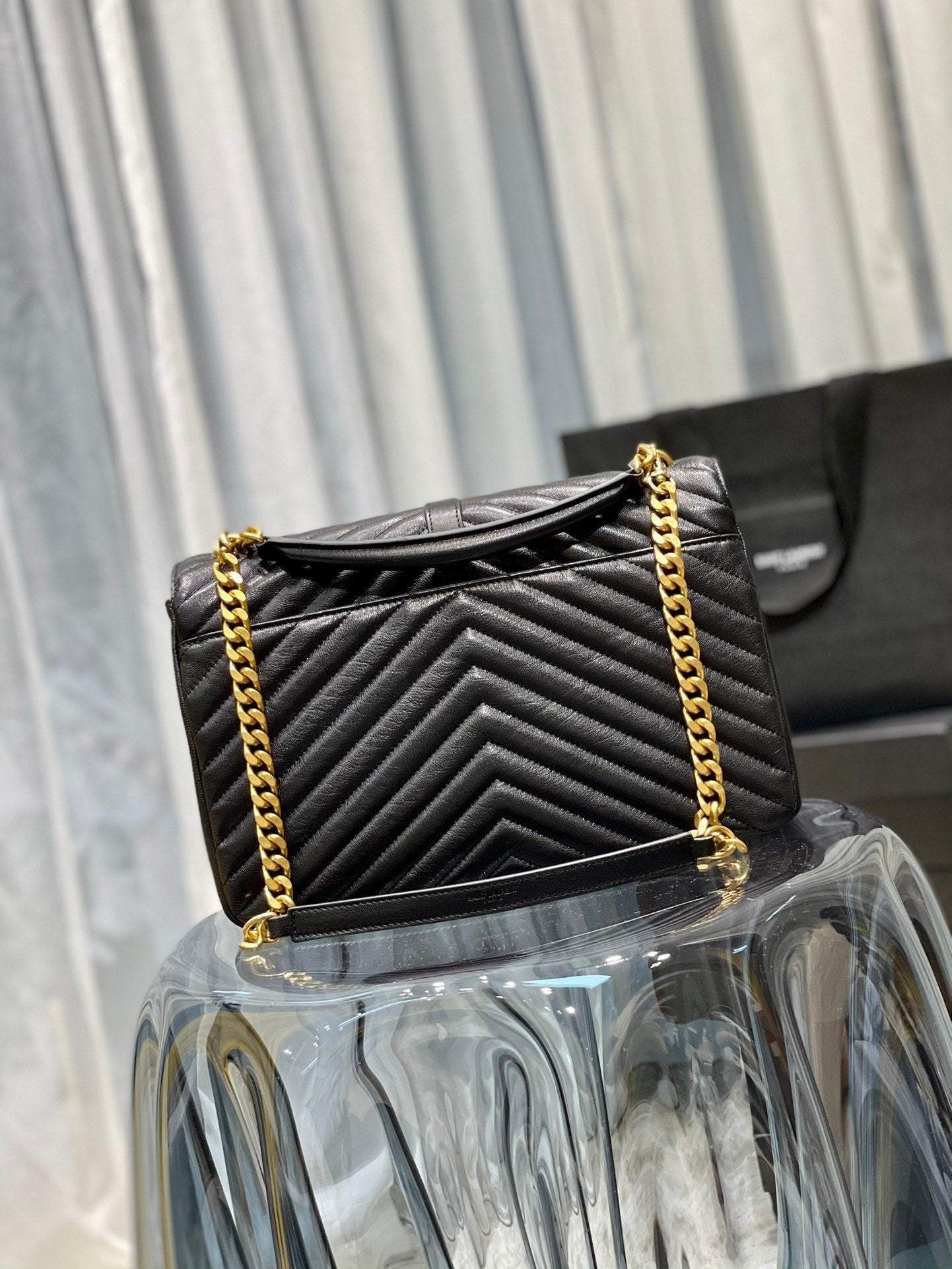 Saint Laurent College Large Chain Bag With Gold Hardware 32cm