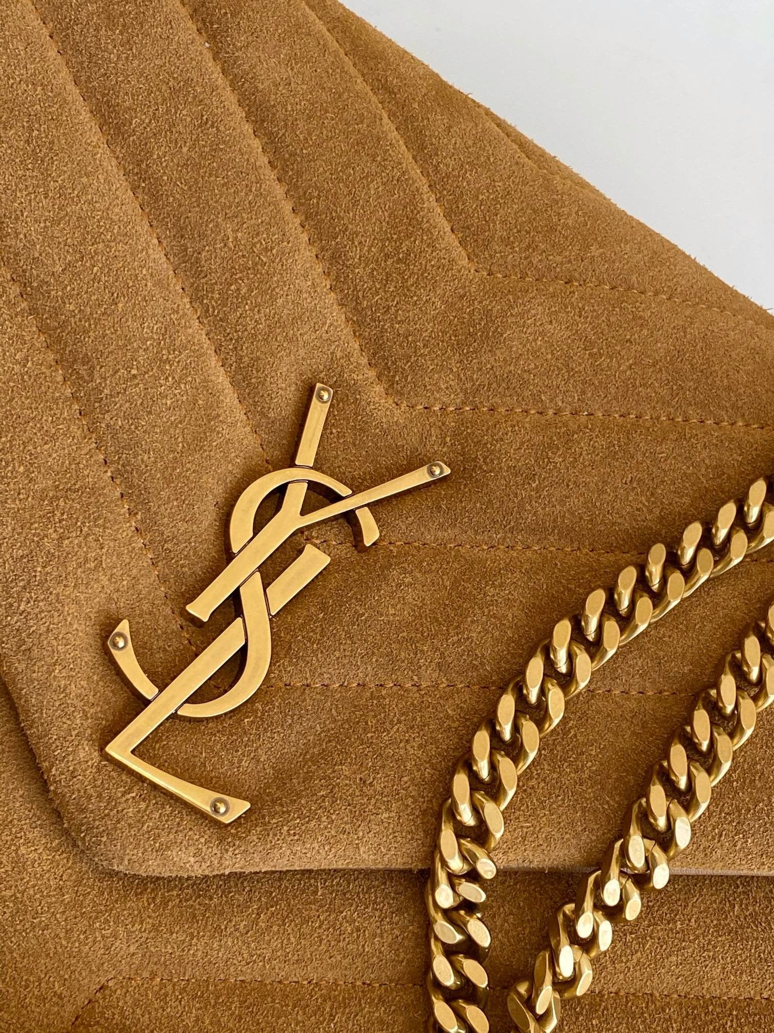 Saint Laurent Loulou Medium Chain Bag With Gold Hardware 31cm