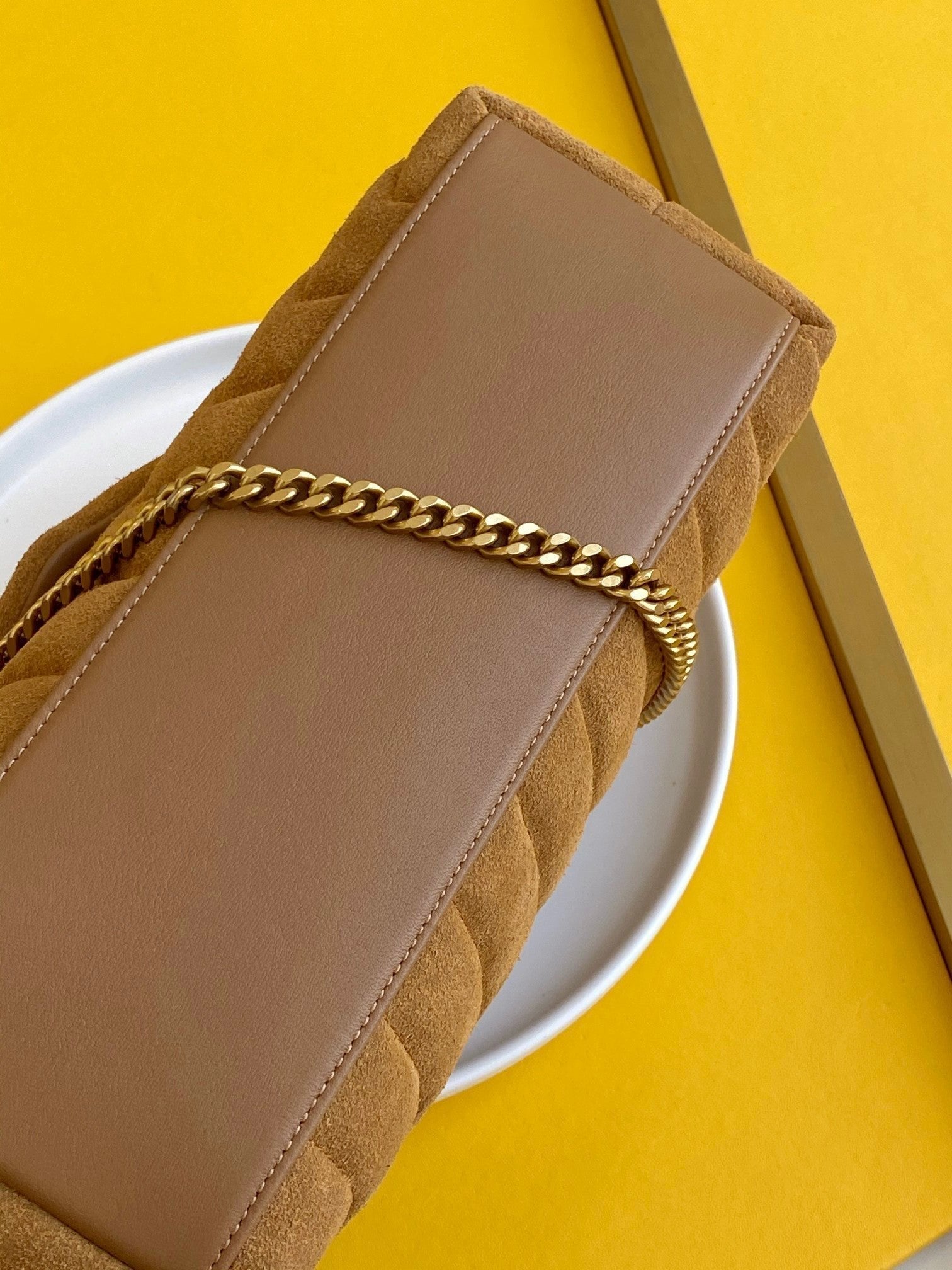 Saint Laurent Loulou Small Chain Bag With Gold Hardware 25cm