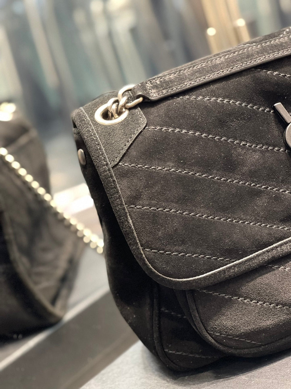Saint Laurent Niki Medium Chain Bag With Silver Hardware 28cm
