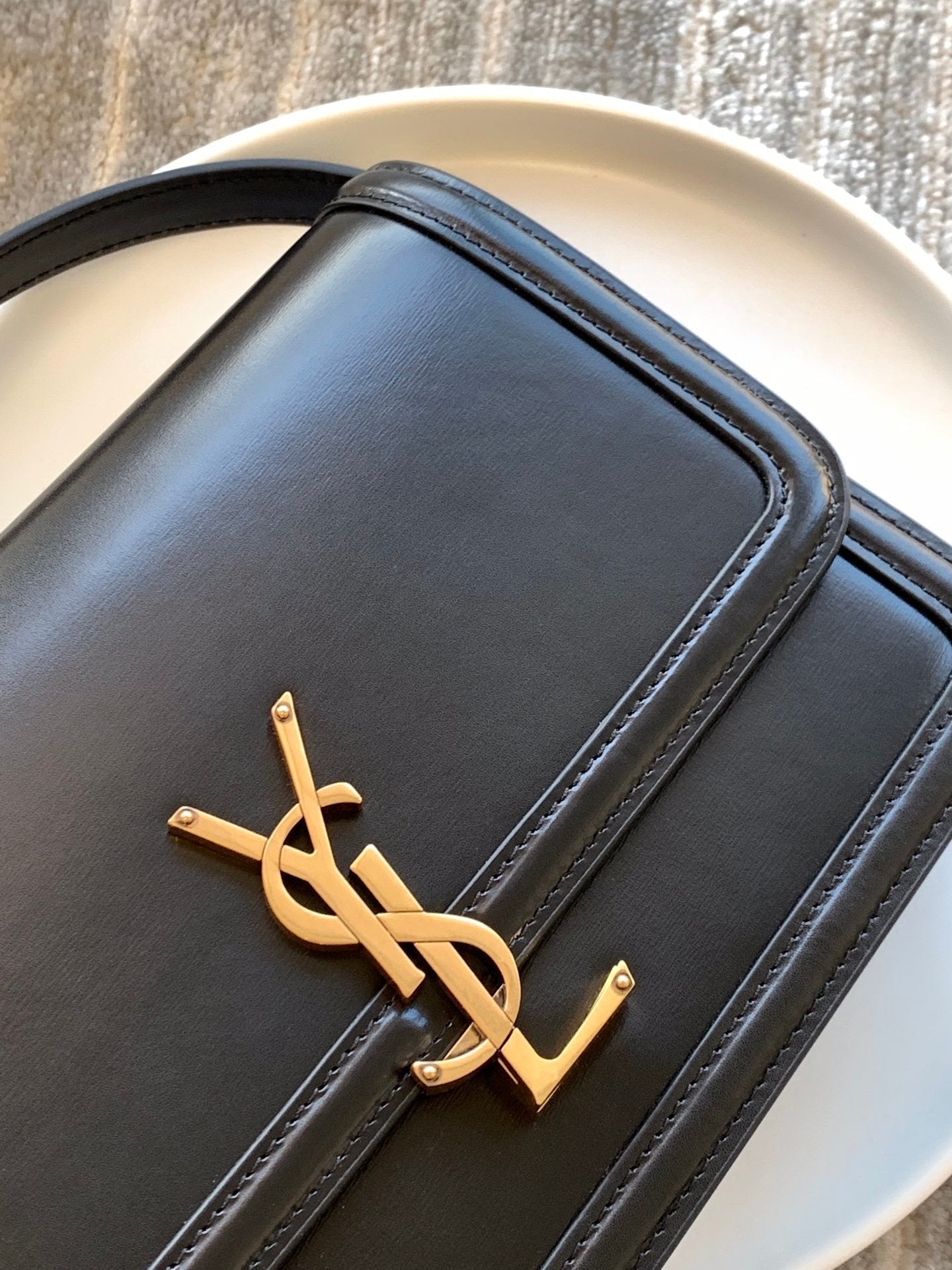 Saint Laurent Solferino Medium Satchel With Gold Hardware 23cm