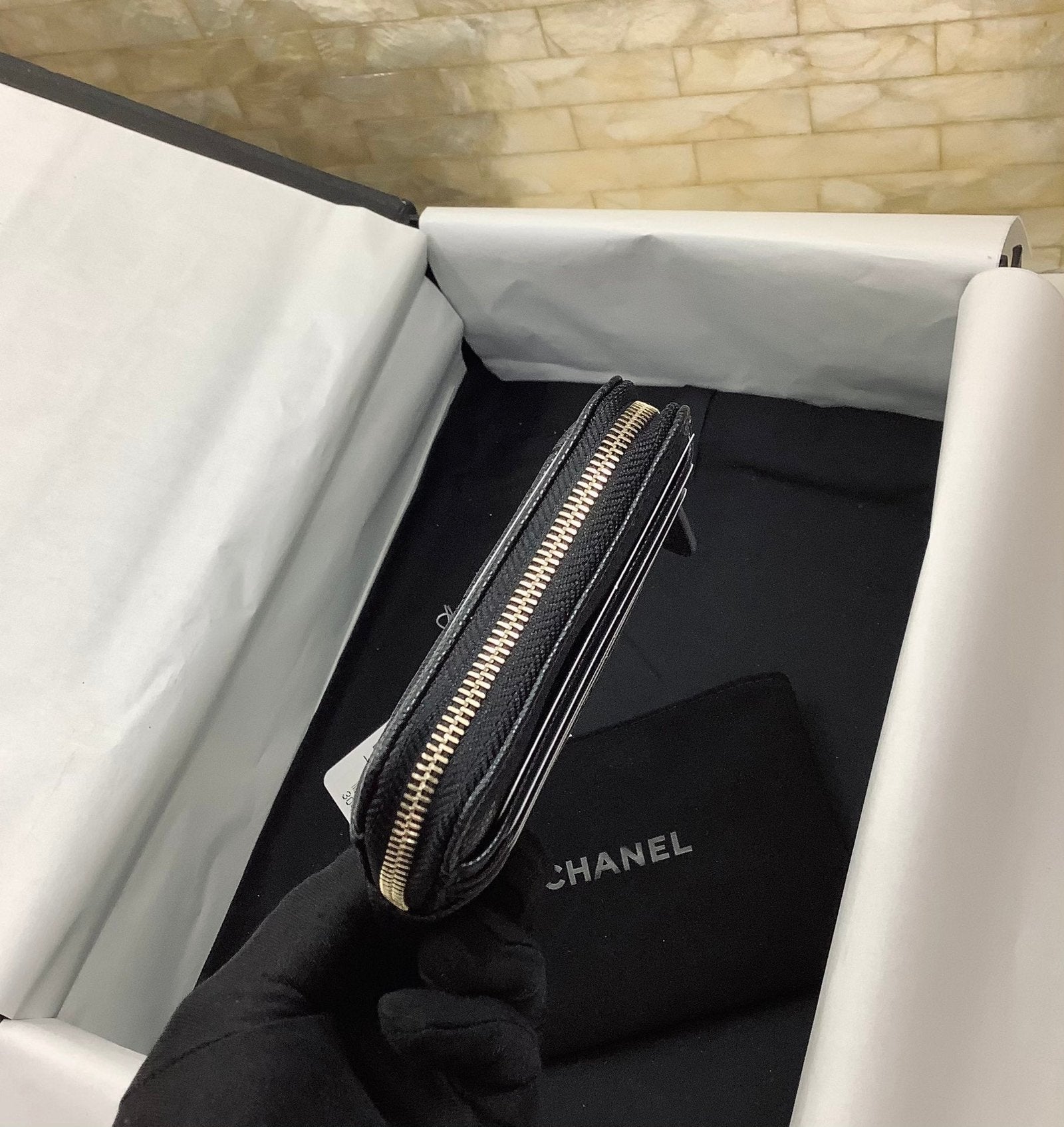 CO-CO Chanel Card Holder With Gold Hardware 19cm