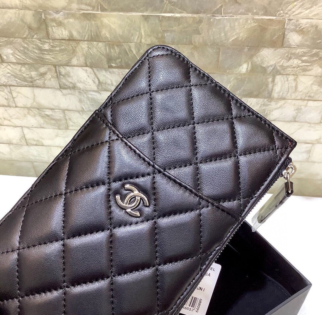 CO-CO Chanel Phone Wallet & Card Holder 19cm