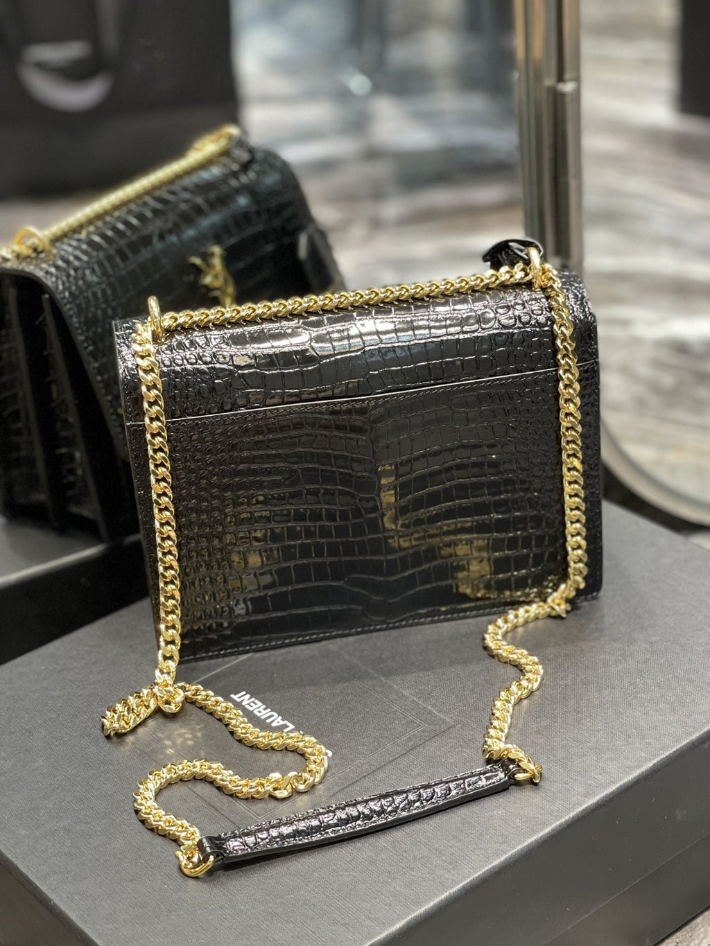 Saint Laurent Sunset Medium Chain Bag 22cm