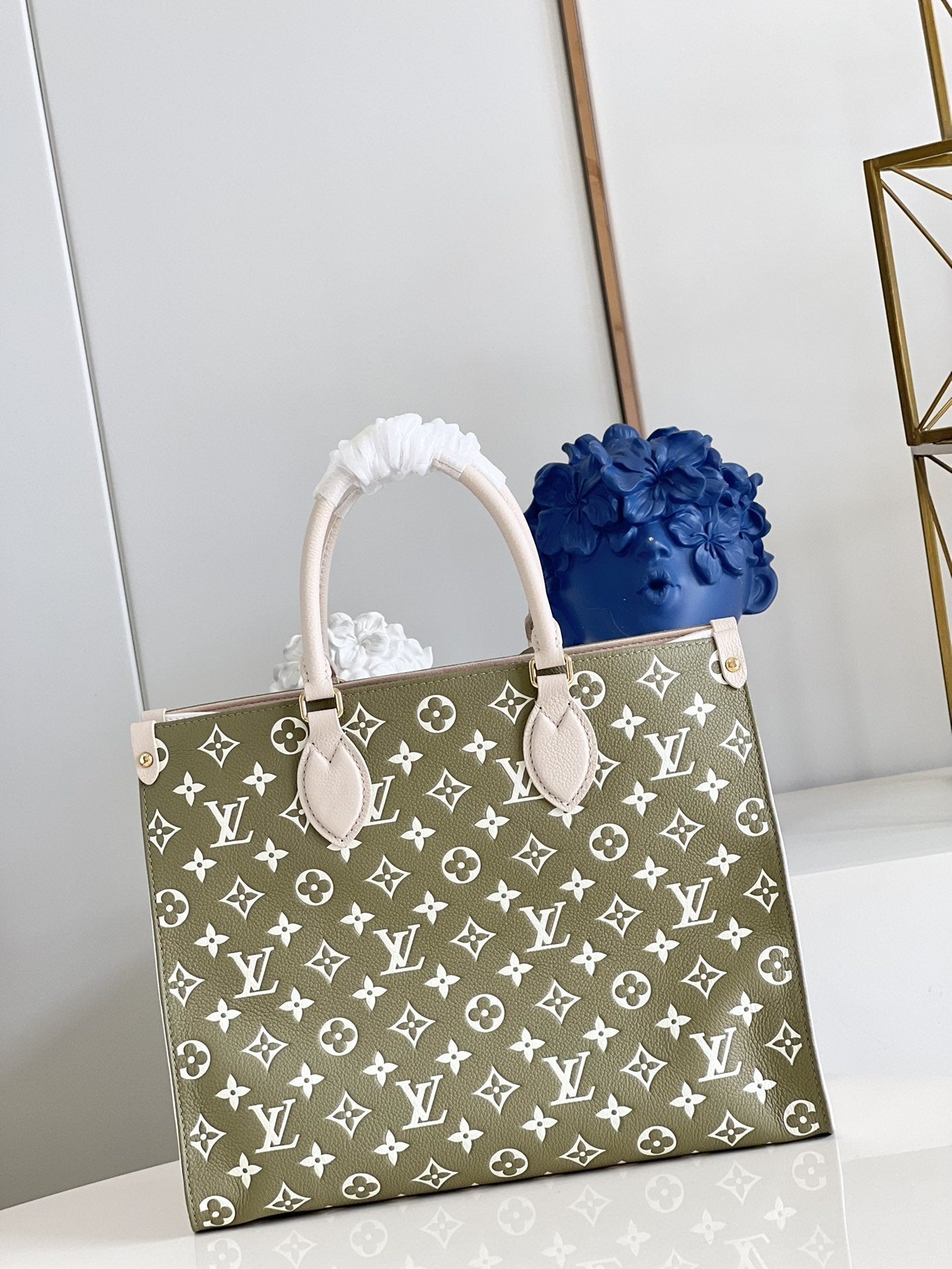 Louis Vuitton Onthego MM Tote Bag Khaki Green For Women 35cm LV M46060