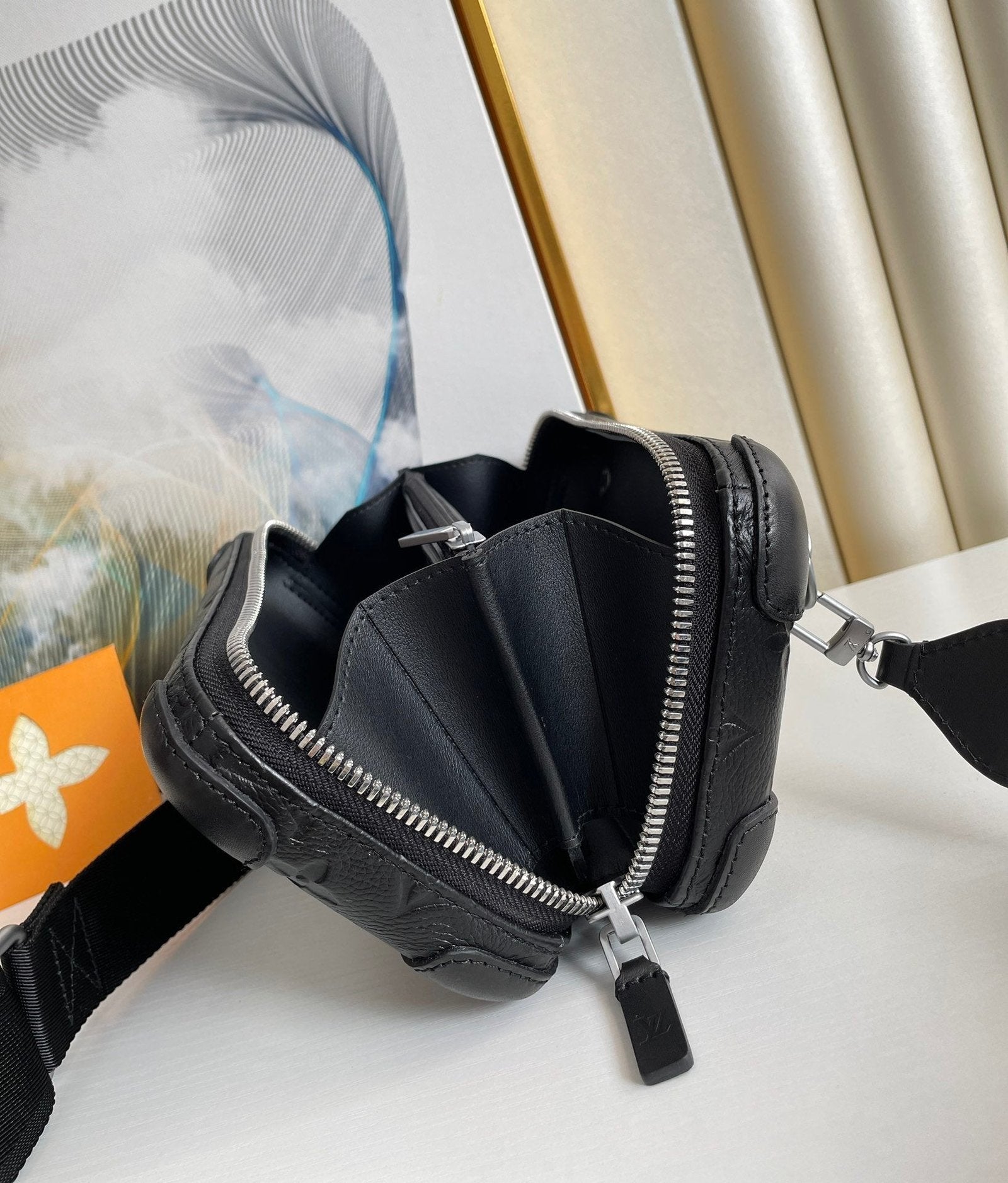Louis Vuitton M45579 Horizon Clutch 21cm Full Black