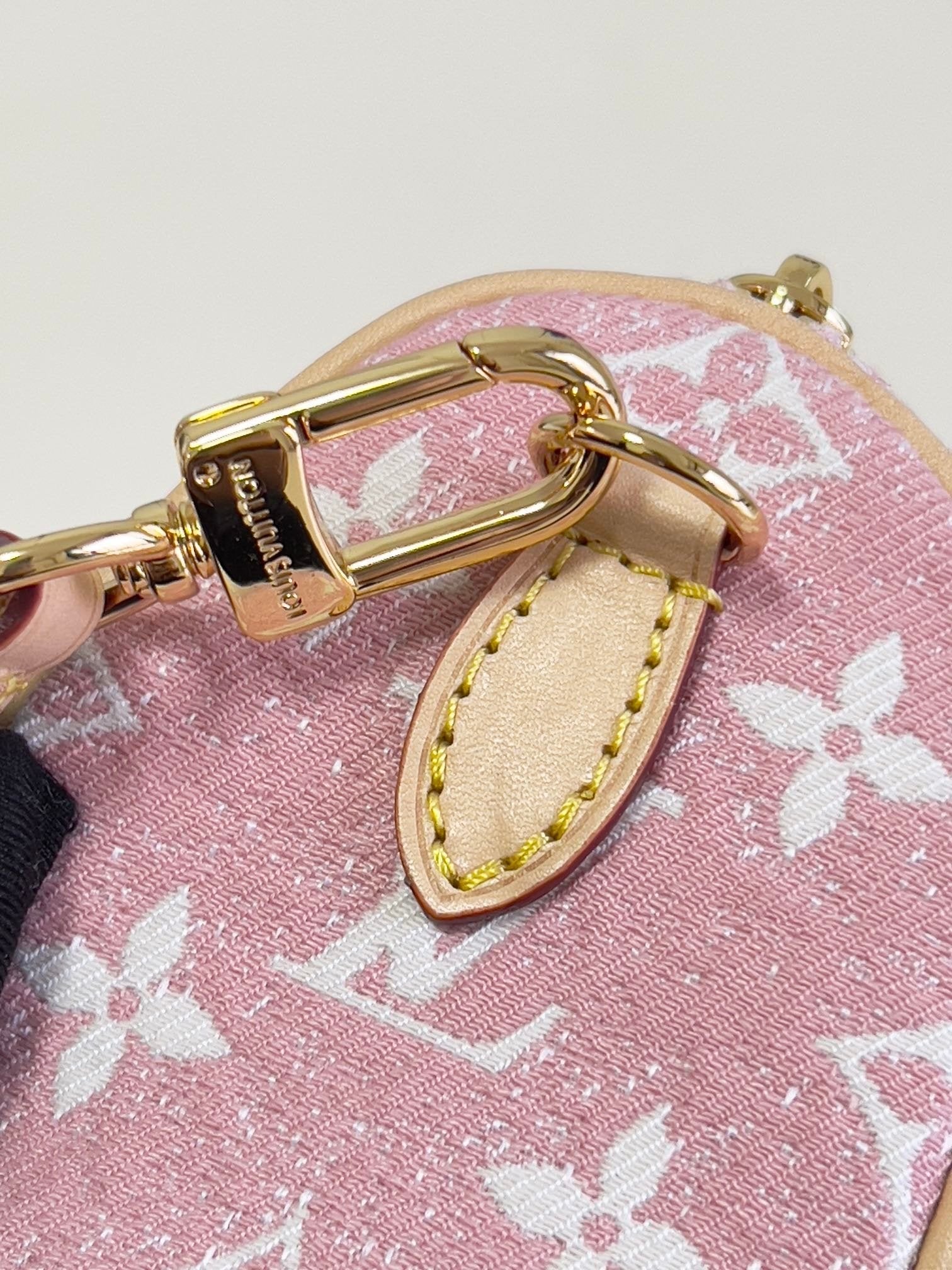 Louis Vuitton Nano Speedy in Monogram 16cm Pink