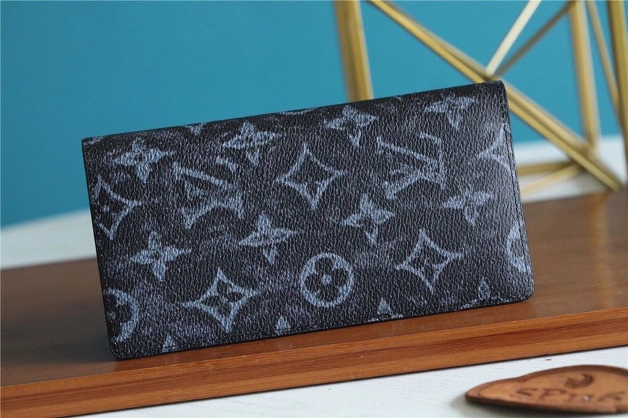 Louis Vuitton M80465 Brazza Wallet 19cm